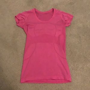 Lululemon swifty tech